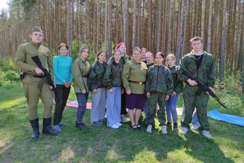 Патриотический поход "На боевом привале" 