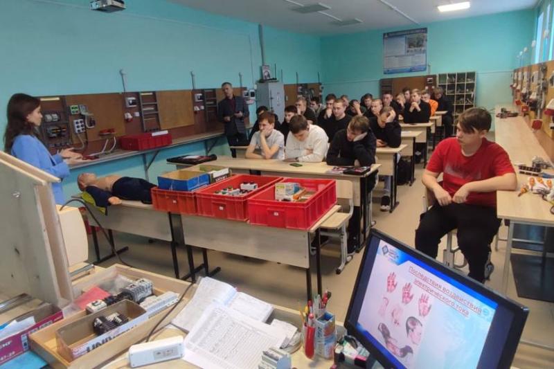 Встреча с представителями Россети