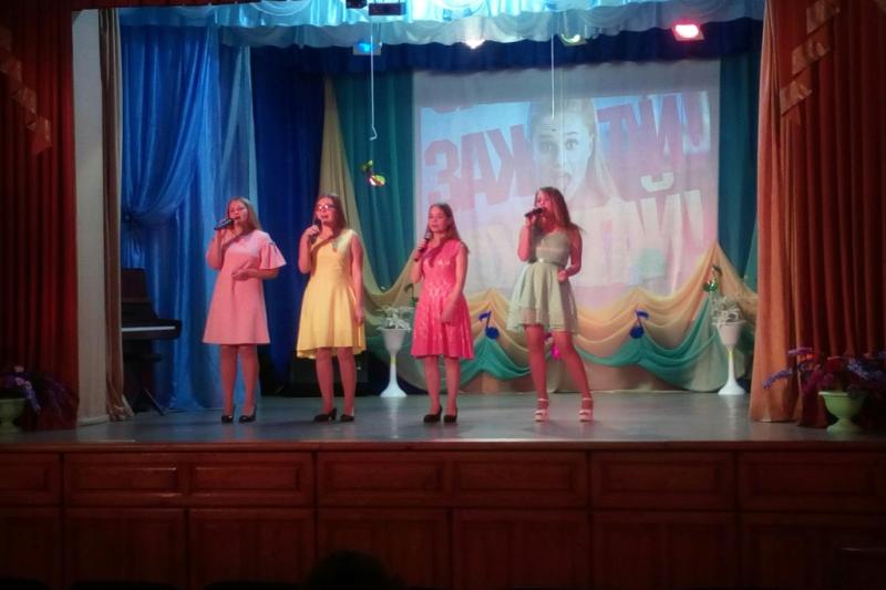 ПЛАНЕТА ПЕСЕН
