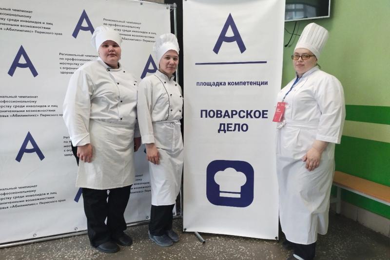"История успеха" и побед на чемпионате "Абилимпикс": как педагог Л.В. Морозова открывает мир вкуса для особых поваров