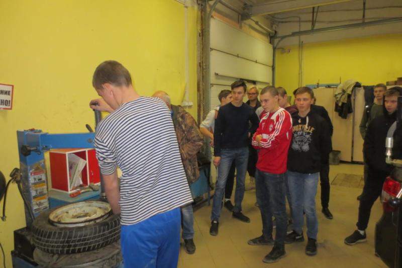 Конкурс профмастерства, посвящённый Дню работников автомобильного транспорта